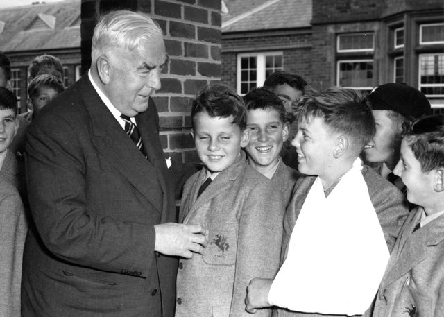 Sir Robert Menzies and students at the Coles Science Block opening, 1964.